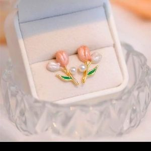 🌷🌷HOST PICK 🌷🌷 Tulip Stud Earrings